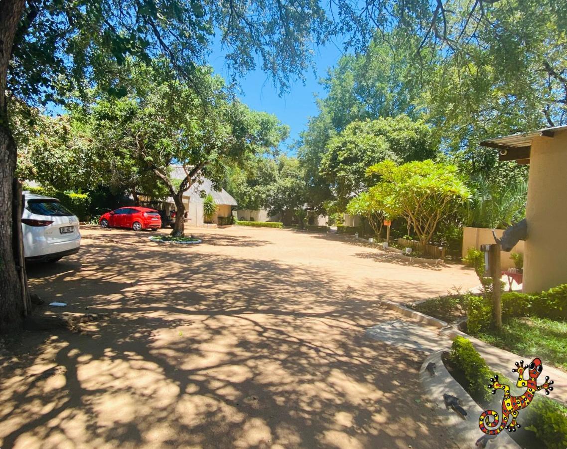 Sabie River Bush Lodge Hazyview Exterior photo